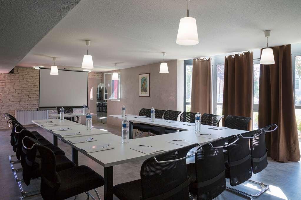 The Originals City, Hotel Novella Confort, Nantes Est Carquefou Servizi foto